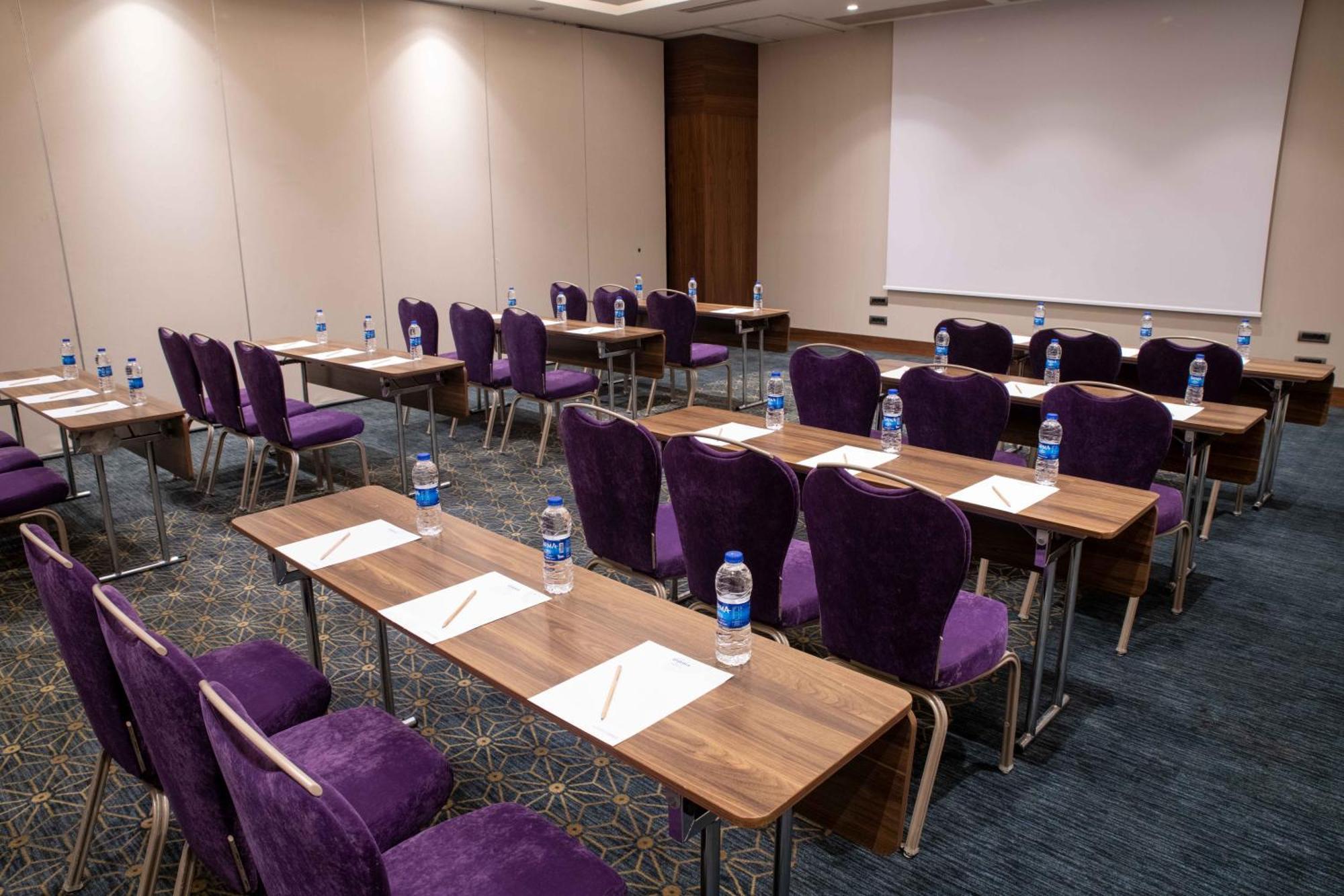 Uranus Topkapi Otel 5*